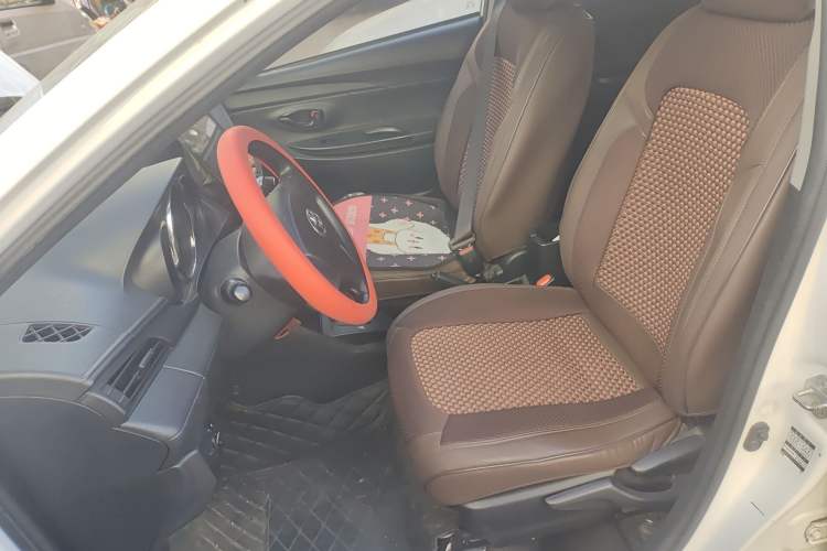 Used Toyota YARiS L 2016 Revised 1.5E CVT Charming Edition
