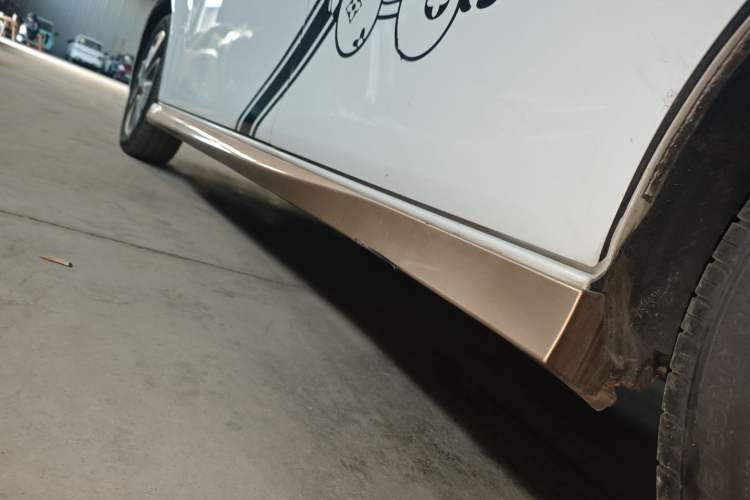 Used ORA White Cat 2022 Xiaoyue Mao Edition 360 km Luxury Model Lithium NMC
