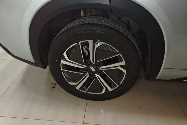 Used  Galaxy Xingjian 7 EM-i 2025 120km Exploration+ Version
