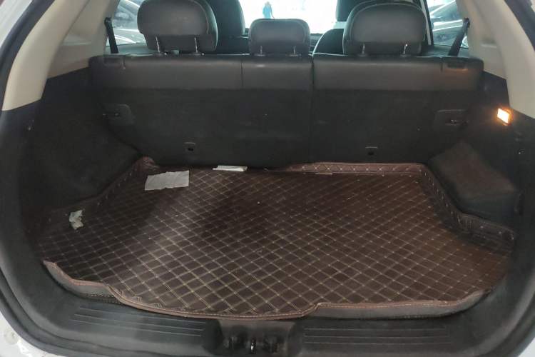 Used Geely Auto Emgrand X7 Sport 2018 1.8TD Automatic Two-Wheel Drive Smart Connect 4G Internet Edition