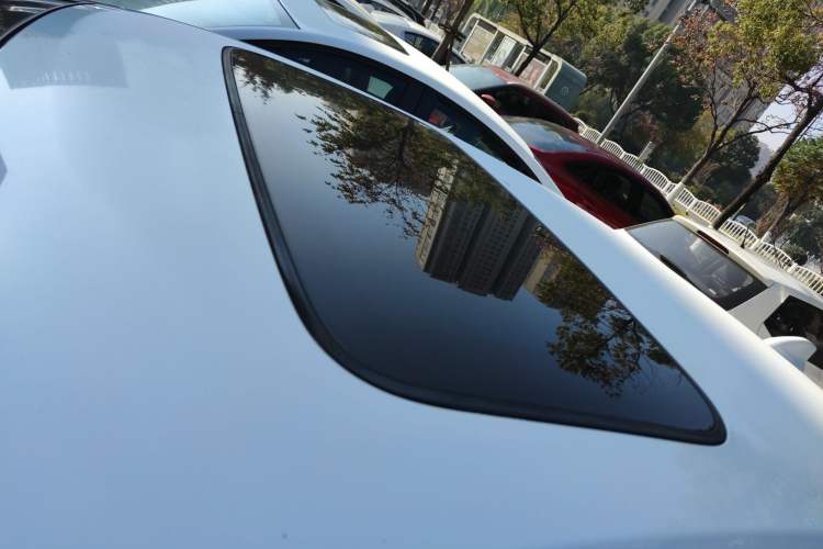 Used Honda Crider 2013 1.8L automatic luxury edition
