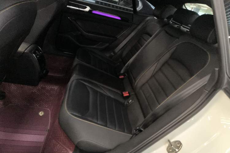 Used Volkswagen FAW-Volkswagen CC 2023 380TSI Striking Edition
