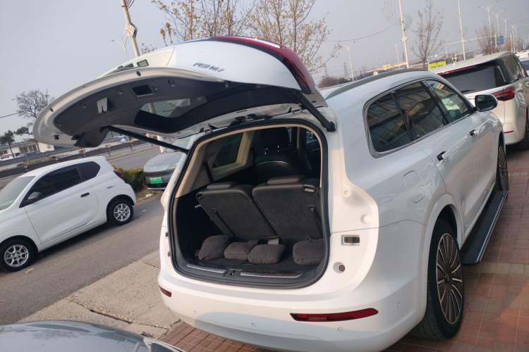 Used Hima AITO M7 2022 1.5T Four-Wheel Drive Flagship Edition
