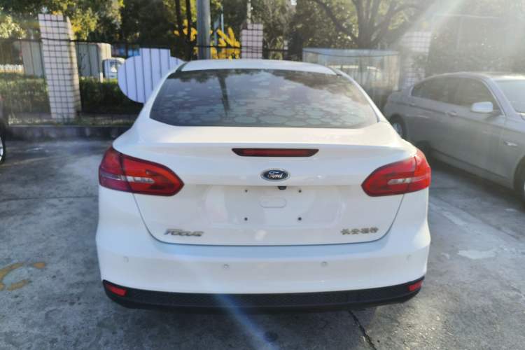 Used Ford Focus 2017 Sedan 1.6L Automatic Comfort Plus SmartDrive Edition
