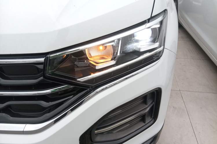 Used Volkswagen Tayron 2022 330TSI Two-Wheel Drive Luxury Smart Connectivity Version