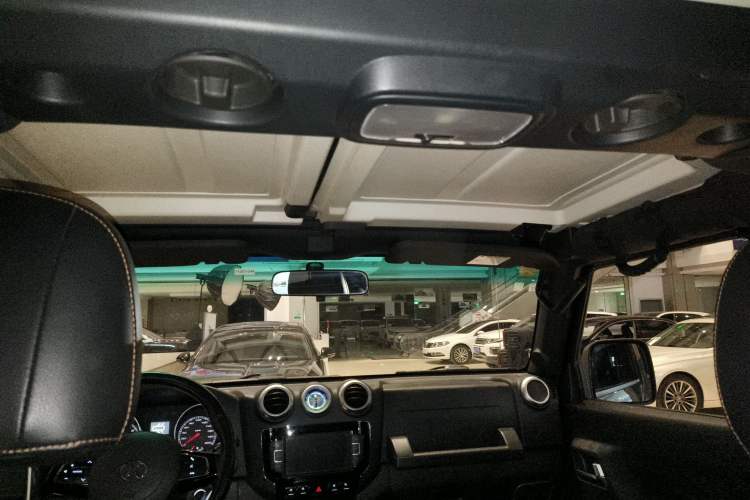 Used Beijing Auto BJ40 2016 40L 2.3T Automatic All-Wheel Drive Premium Edition