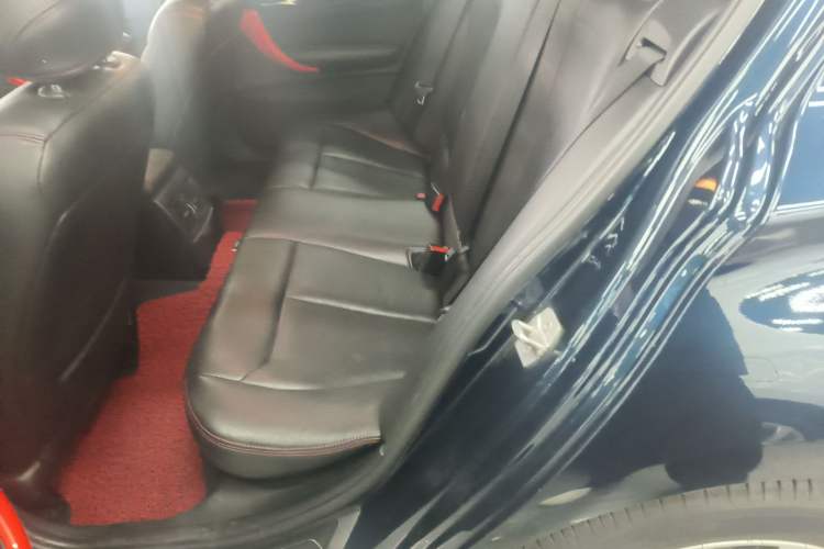 Used BMW 1 Series 2013 Facelifted 118i Leading Edition
