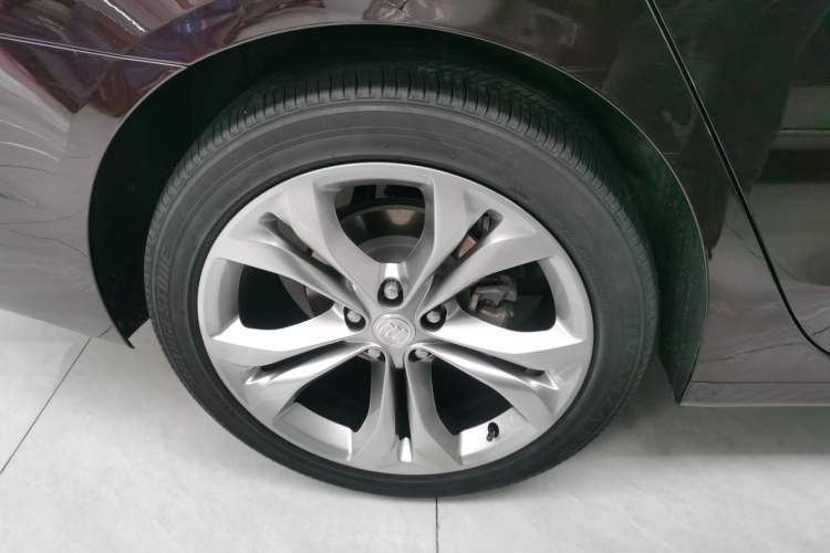 Used Buick LaCrosse 2022 Avenir Avia First Edition
