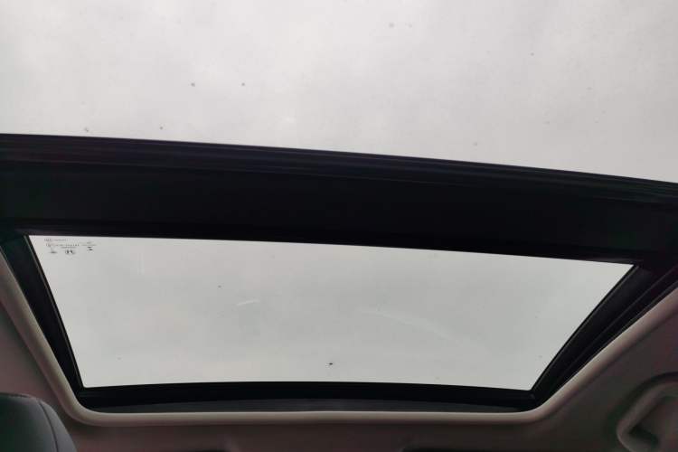 Used Honda Vezel 2020 1.5L CVT Luxury Edition
