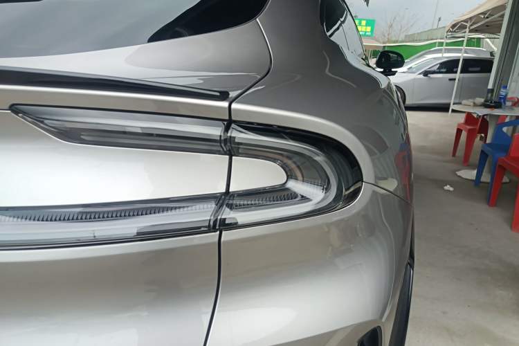 Used Xiaomi Auto YU7 2025 Ultra-Long Range Rear-Wheel Drive Version
