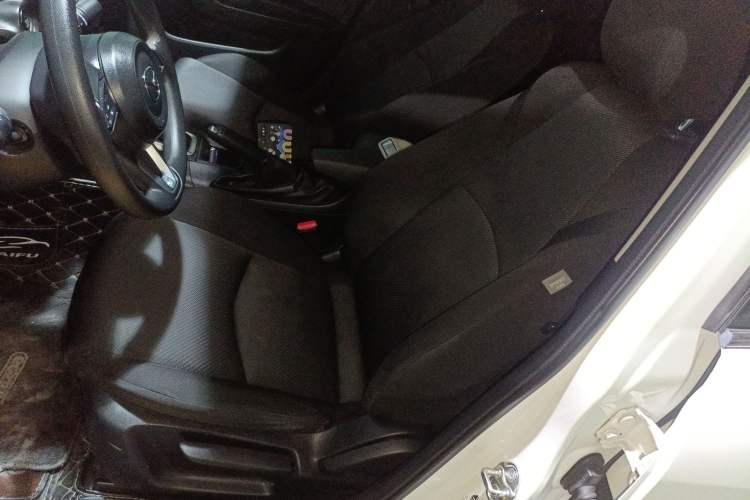 Used Mazda Mazda 3 Axela 2017 Sedan 1.5L Automatic Comfort Model Emission Standard China V