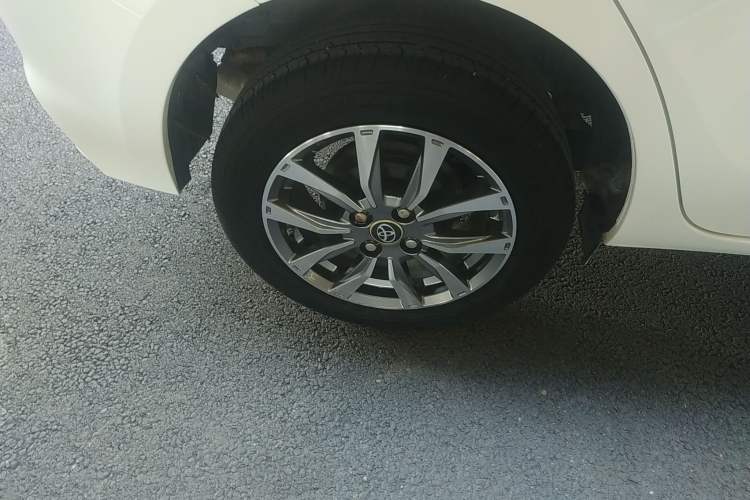 Used Toyota YARiS L 2020 1.5L CVT Leading Edition
