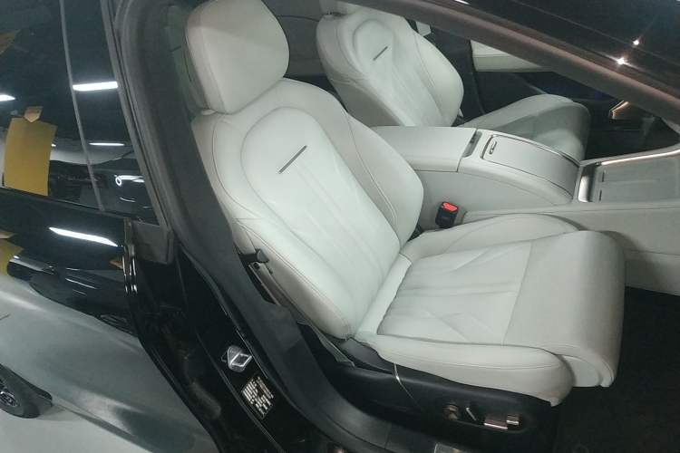 Used Zeekr 007 2025 Long-Range All-Wheel-Drive Intelligent Driving Version 100 kWh