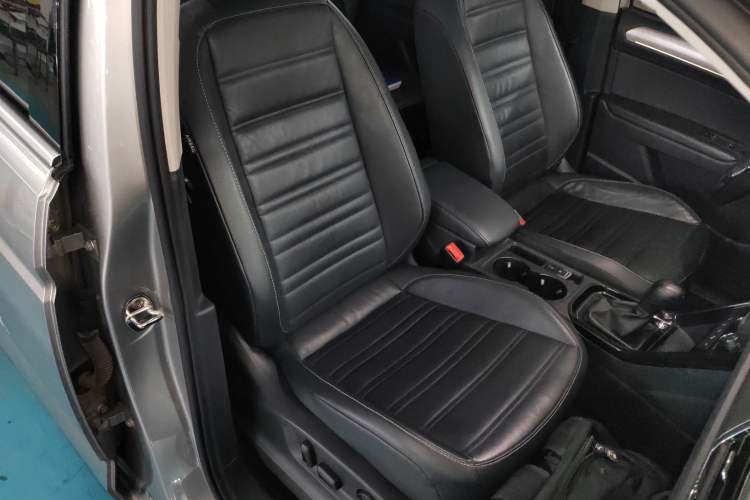 Used Volkswagen Touran 2018 Volkswagen Touran L 330TSI DSG Luxury Edition