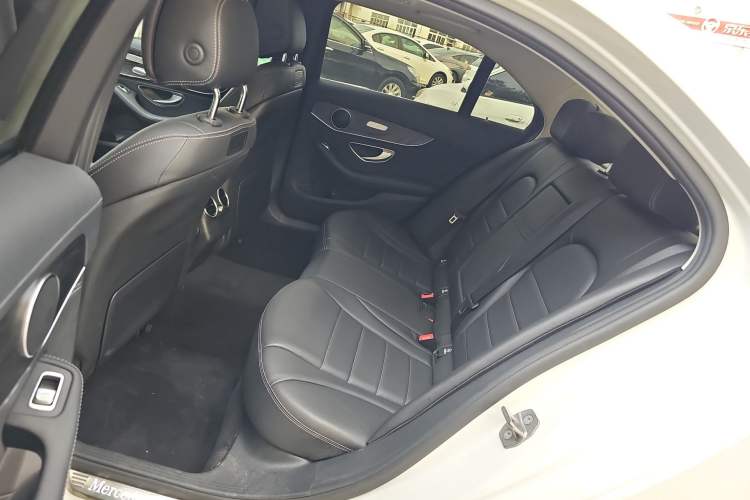 Used Mercedes-Benz C-Class 2017 Facelift C 200 L Sport Edition
