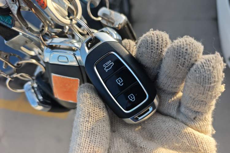 Used Hyundai Elantra 2022 1.5L CVT GLX Elite Edition
