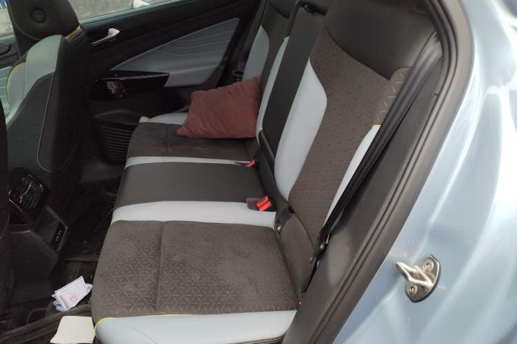 Used Volkswagen ID.4 X 2021 Pro Smart Long-Range Edition
