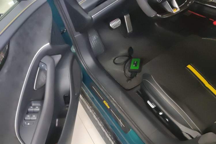 Used  SU7 Ultra 2025 Ultra Model
