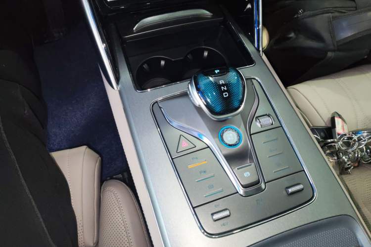 Used BYD Tang New Energy 2025 Intelligent Driving Version DM-i 115KM Flagship Edition
