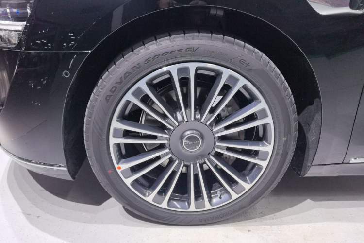 Used Hima Stelato S9 2025 Extended-Range Max+
