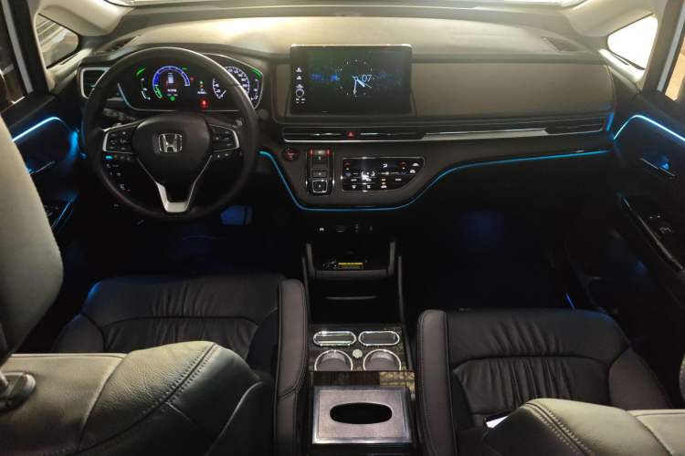 Used Honda Odyssey 2024 2.0L eHEV Sharp·Leading Edition
