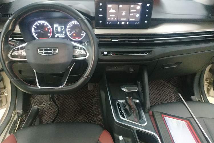 Used Geely Auto Vision X3 2021 PRO 1.5L CVT Deluxe Model
