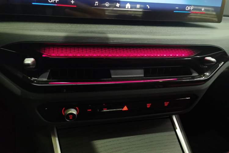 Used BMW 3 Series 2025 325Li M Sport Package
