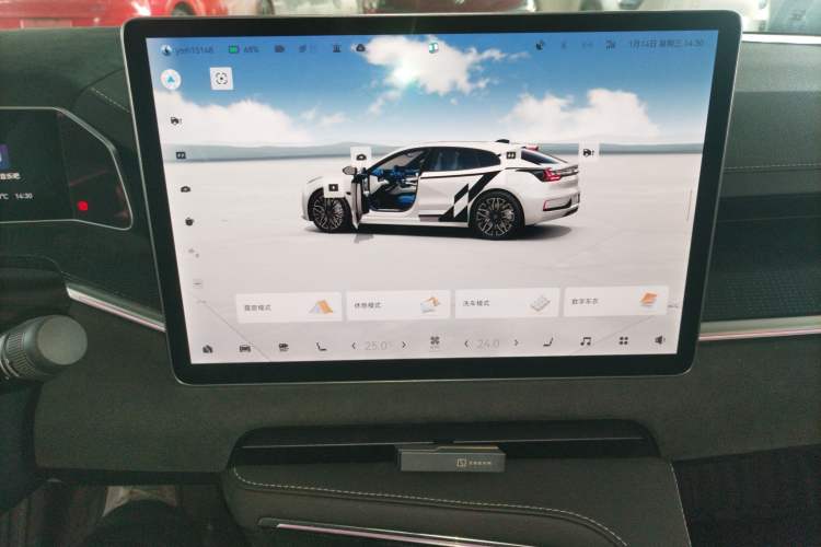 Used Zeekr 001 2022 Long-Range Dual-Motor WE Edition
