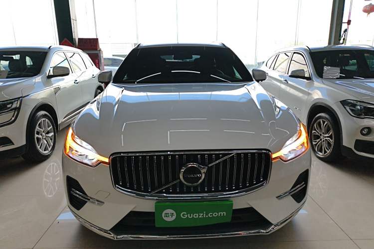 Used Volvo XC60 2022 B5 4x4 Zhiyi Luxury Edition
