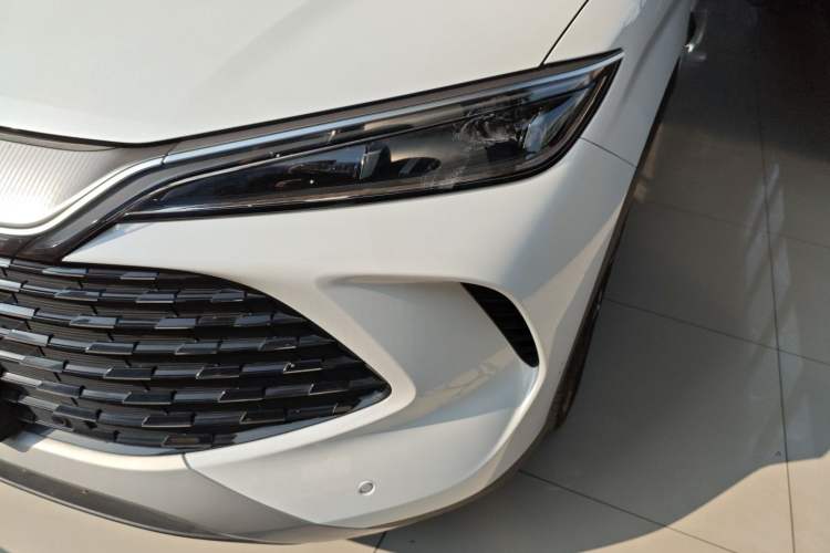 Used BYD Song L DM-i 2025 Intelligent Driving Version 160 km Beyond-Range Type
