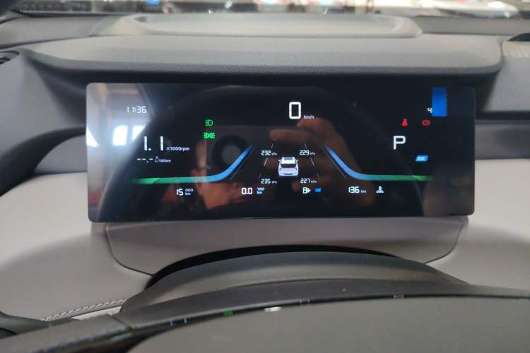 Used Geely Auto FX11 2025 4th Generation 1.5TD DCT – The Start
