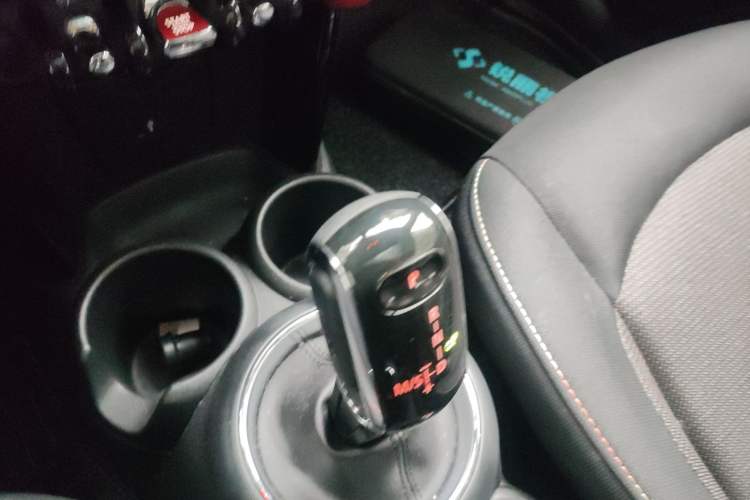 Used  MINI 2020 1.5T ONE PLUS
