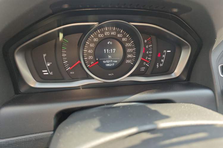 Used Volvo XC60 2016 T5 Smart Upgrade Model