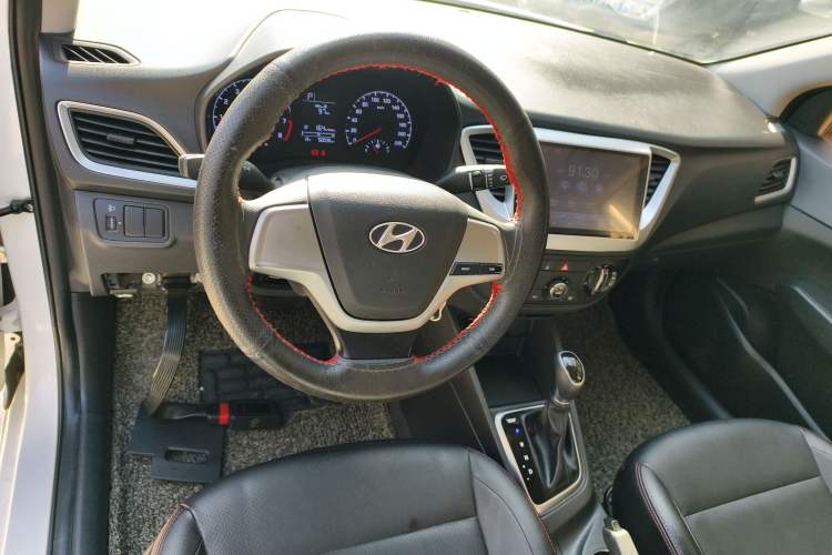 Used Hyundai Verna 2016 1.4L Automatic Cool Edition GLS
