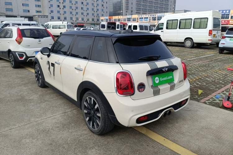 Used  MINI 2015 2.0T COOPER S Five-Door Edition