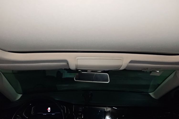 Used Volkswagen Passat 2019 330TSI Luxury Edition China VI Standard