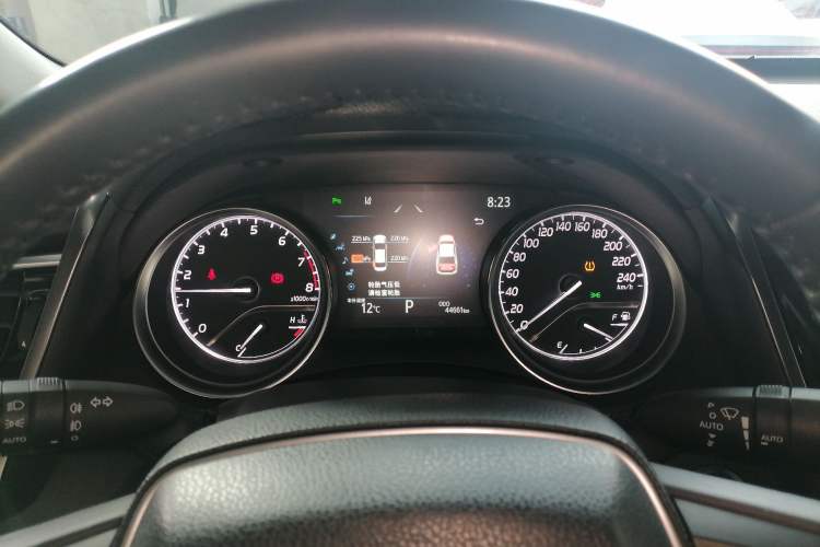 Used Toyota Camry 2023 2.0G Luxury Edition