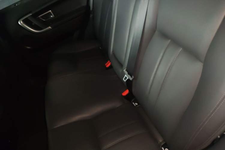 Used Land Rover Discovery Sport 2016 2.0T SE
