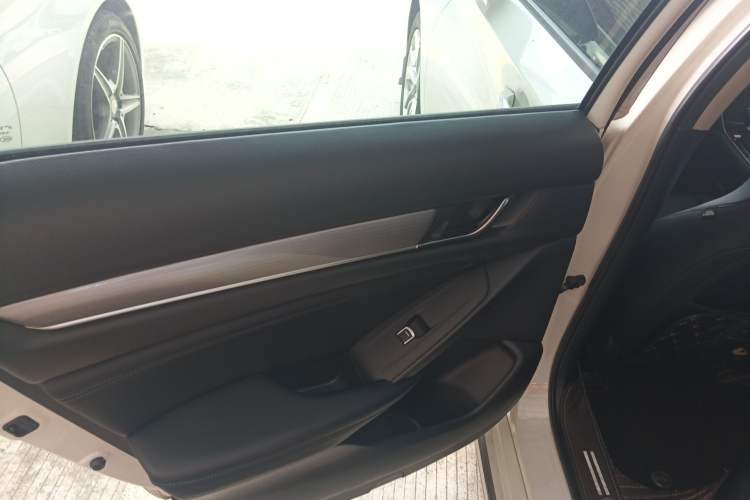 Used Honda Accord 2018 260TURBO Luxury Edition China V Emission Standard
