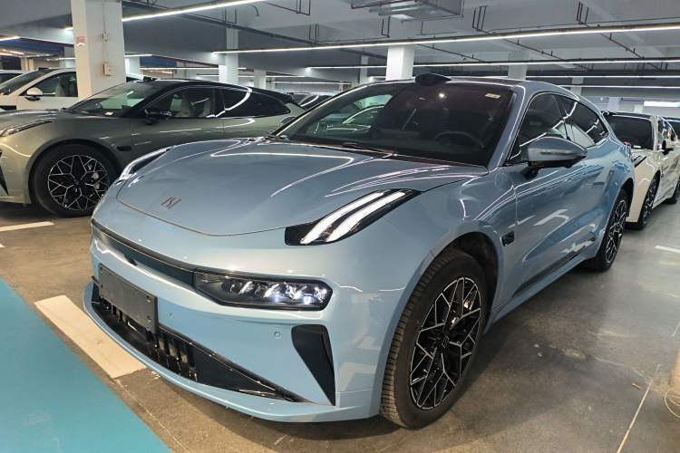 Used Zeekr 001 2025 YOU Edition 100 kWh All-Wheel Drive
