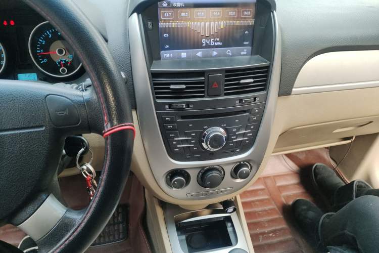 Used Buick Excelle 2013 1.5L Manual Classic Model
