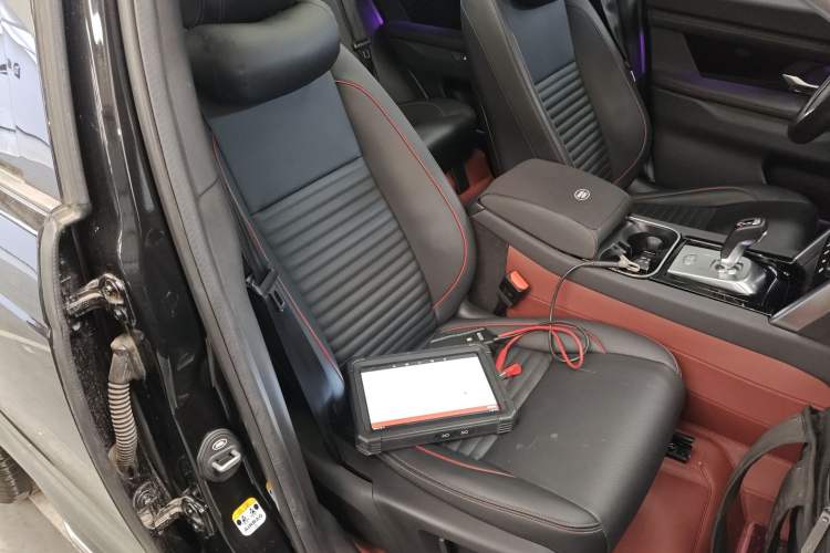 Used Land Rover Discovery Sport 2022 Revised Version 249 PS R-Dynamic S Performance Edition 5 Seats
