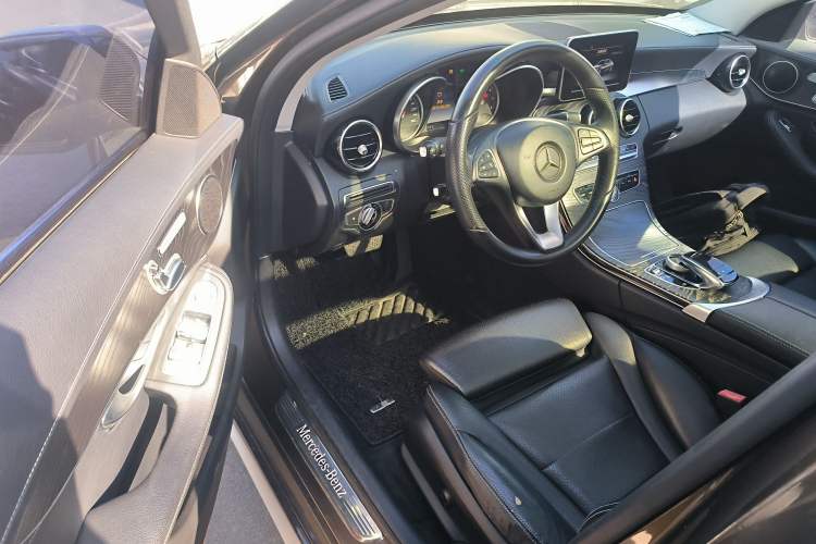 Used Mercedes-Benz C-Class 2016 C 200 L Sport Edition
