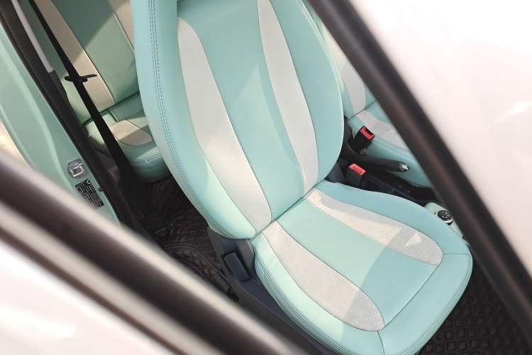 Used Wuling Hongguang MINIEV 2022 Macaron Fashion Model Lithium Iron Phosphate