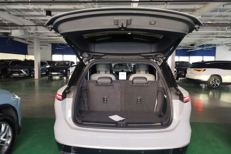 Used Nio ES8 2024 75 kWh