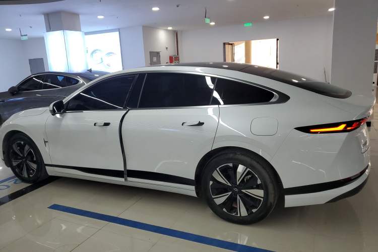 Used  A07 2023 Range-Extended 200 Max
