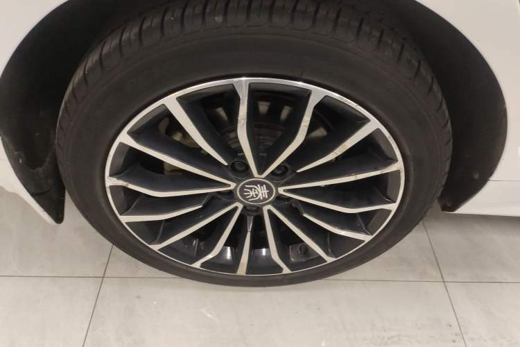 Used BYD Qin PLUS 2021 EV 600KM Flagship Model