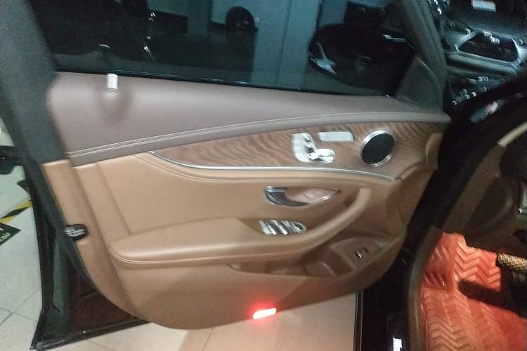 Used Mercedes-Benz E-Class 2020 Facelift E 300 L Stylish Edition