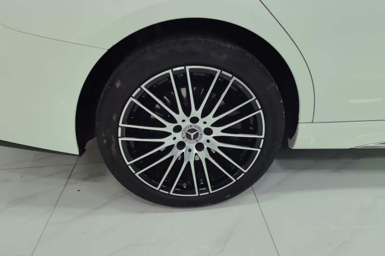 Used Mercedes-Benz C-Class 2024 Restyled C 260 L Sport Edition