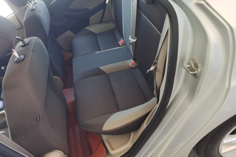 Used Ford Focus 2012 Sedan 1.6L Automatic Comfort Model
